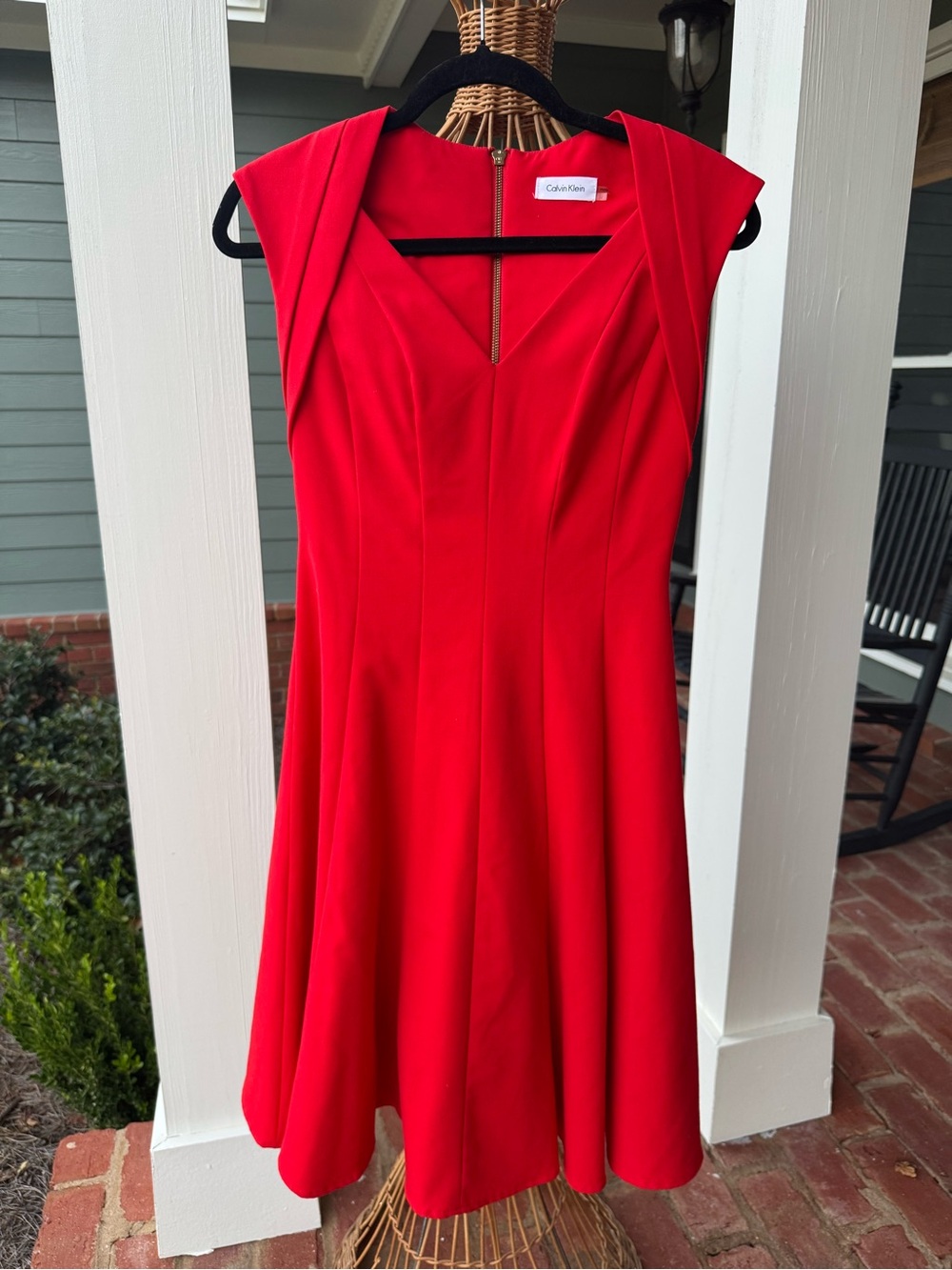 Calvin Klein Size 2 Red Fit & Flare Cocktail Dress Gold Zip